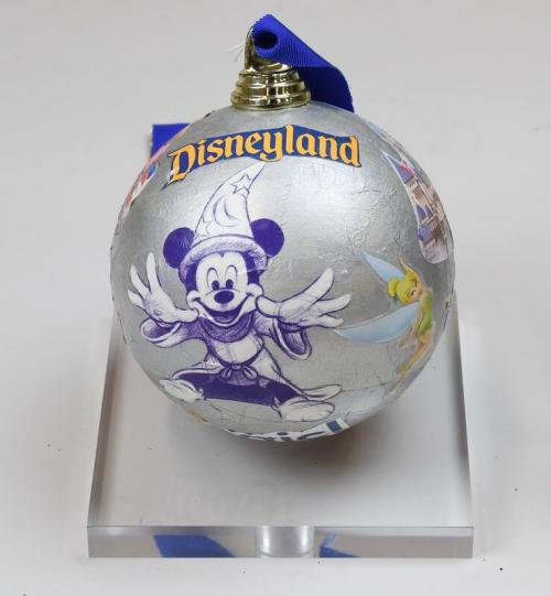 2009 White House Disney Holiday Ornament