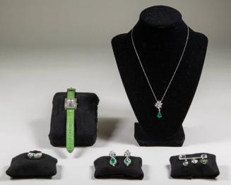 Emerald Jewelry Set