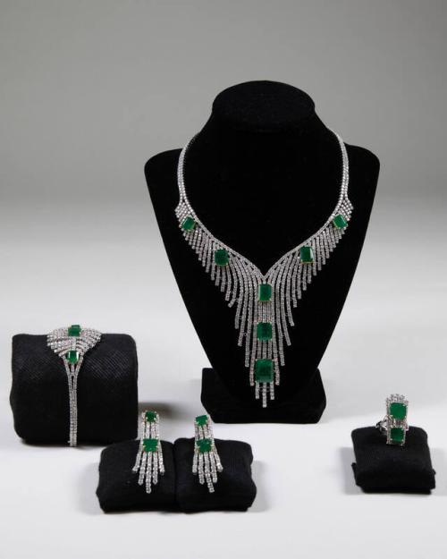 Emerald Art Deco Jewelry Set