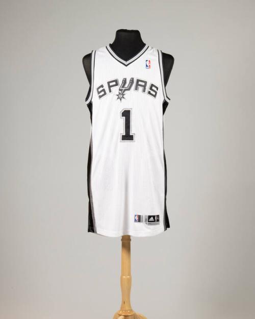 San Antonio Spurs Jersey For First Lady Michelle Obama