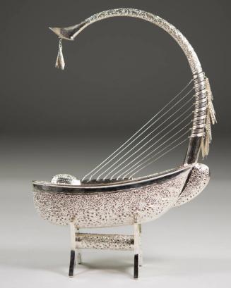 Burmese Arched Harp Model