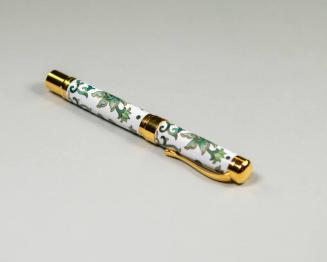 White Cloisonné Fountain Pen