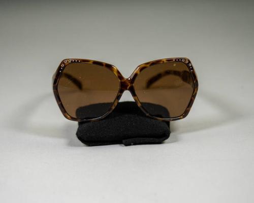 Sunglasses with Rhinestones