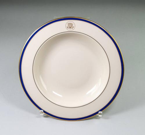 2009 White House Mess Soup Bowl