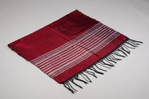 Metallic Red Shawl