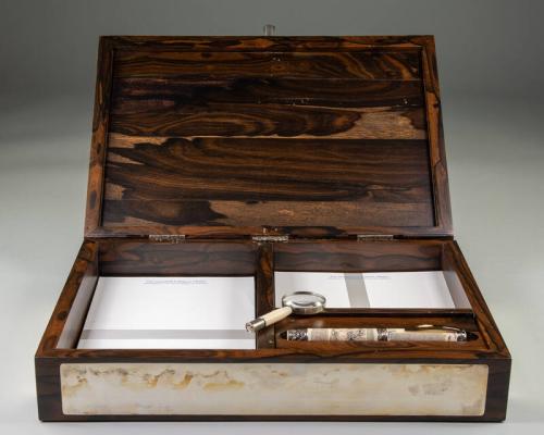 Desk Set with Declaration of Independence Series Pen