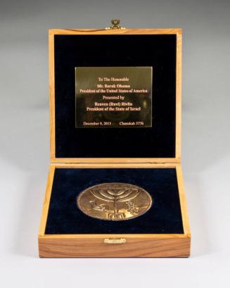 Ophel Medallion Replica