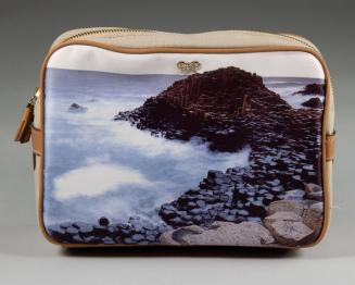 Giant's Causeway Wash Bag