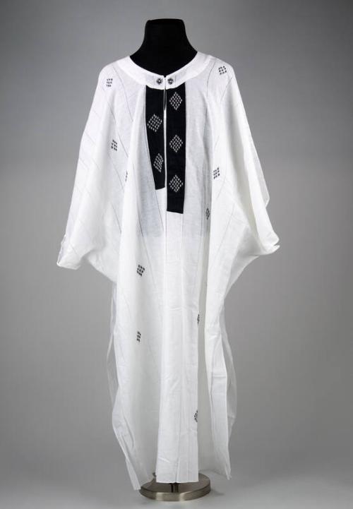 Senegalese Linen Robe with Black Accents