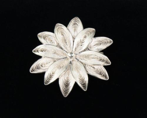 Silver Filigree Flower Brooch