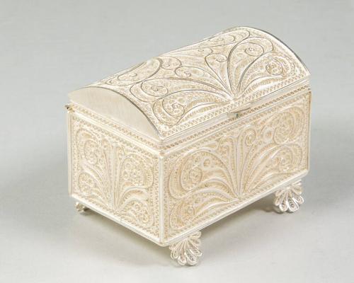 Swirling Lattice Trinket Box