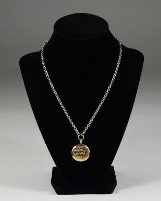 Gold Pendant Necklace