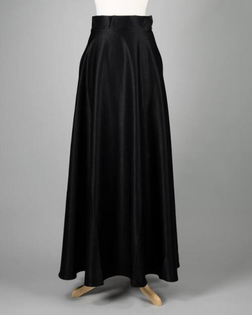 Black Circle Cut Skirt