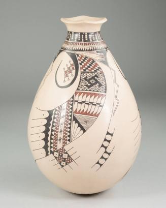 Mata Ortiz Ceramic Vase