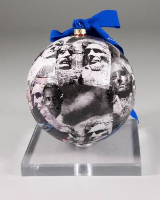 Mount Rushmore Holiday Ornament