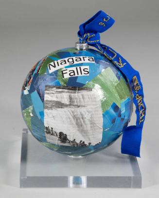 2009 White House Niagara Falls Holiday Ornament