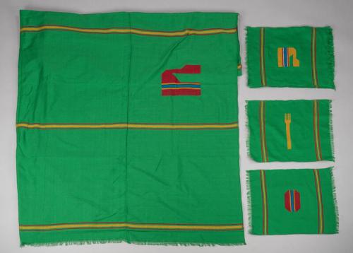 Green Tablecloth Set