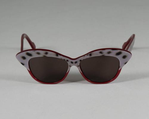 Red Cat-Eye Sunglasses