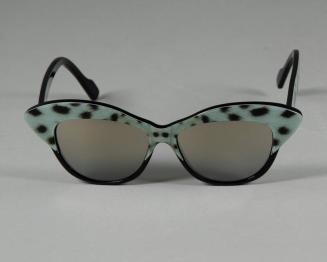 Black Cat-Eye Sunglasses