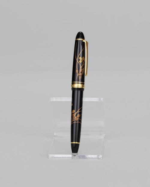 Fountain Pen with Gold and Mother of Pearl Decoration