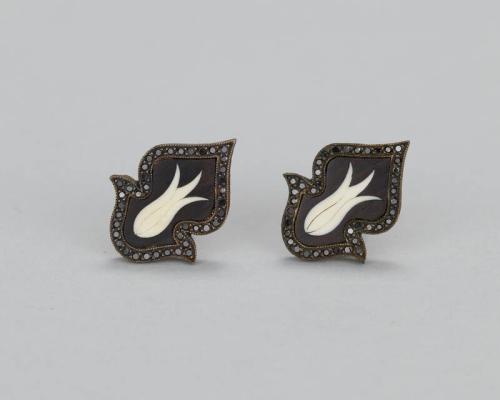 Tulip Cuff Link