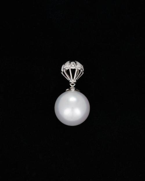 Pearl Pendant