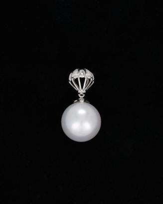 Pearl Pendant