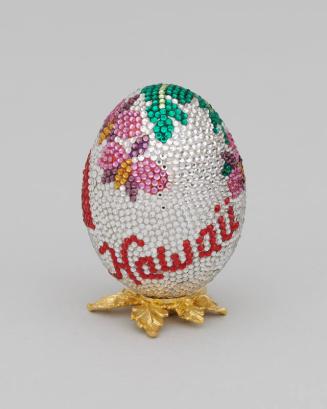 Bedazzled Floral Design Hawaii Egg