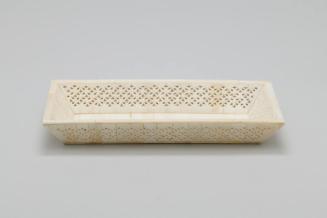 Bone Plate with Lattice Edges