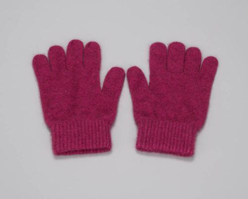 Pink Knit Gloves