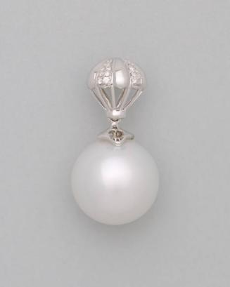 Pearl Pendant